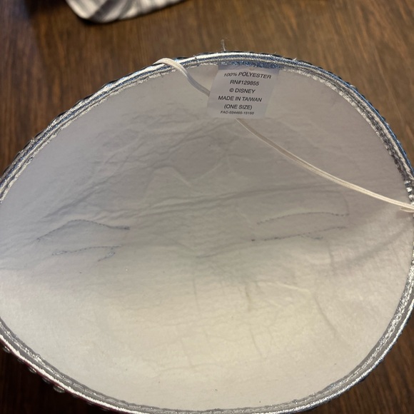 Vintage Disney 60th anniversary, Minnie Mouse cap - Picture 2 of 4